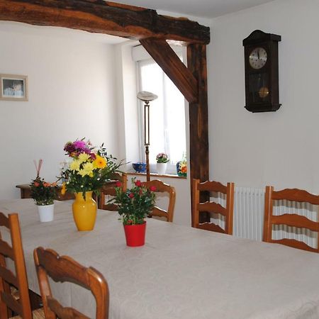 Bed and Breakfast La Janenquelle Sarry  Exterior foto
